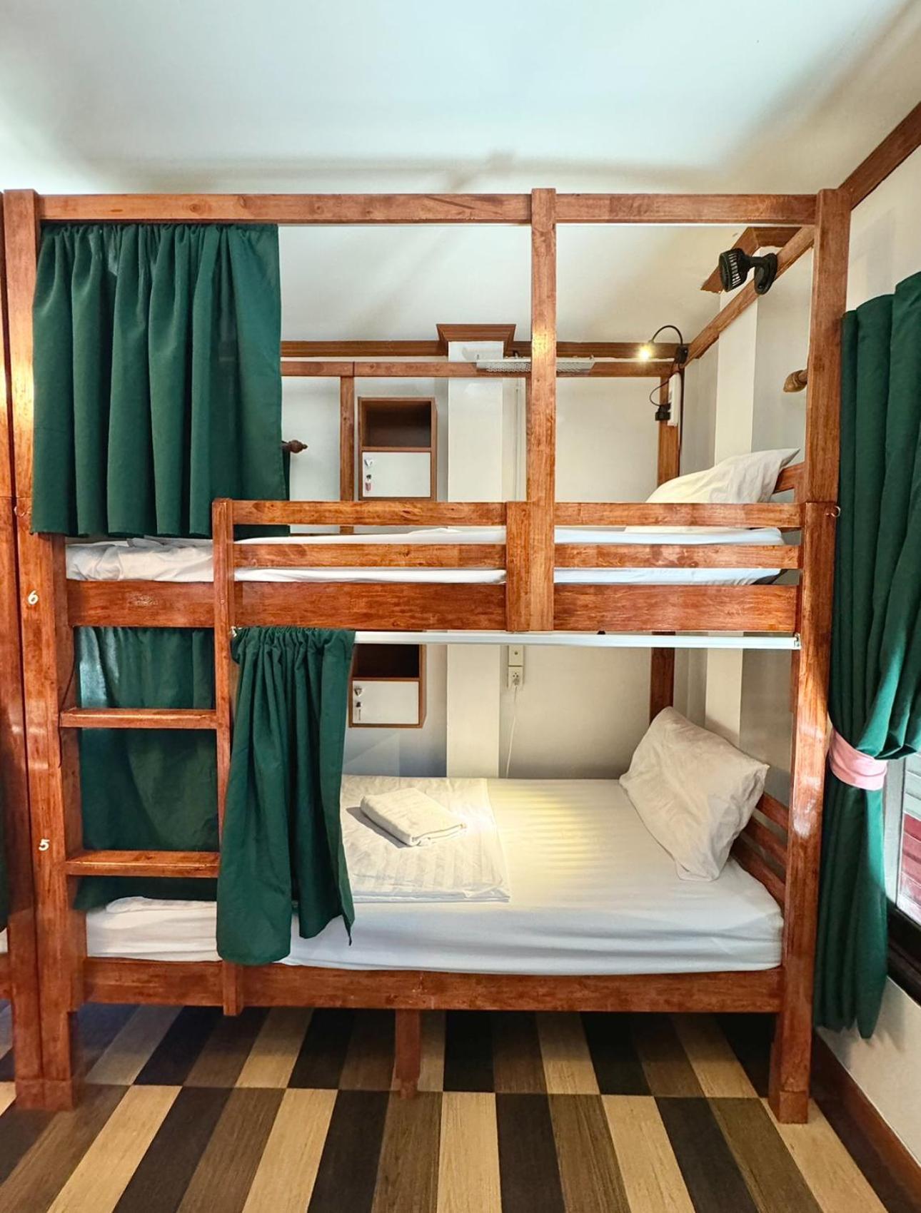 Propaganda Hostel Ko Pha Ngan Esterno foto